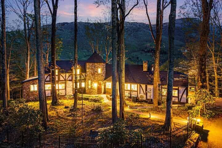 The Hidden Castle in Banner Elk at dusk